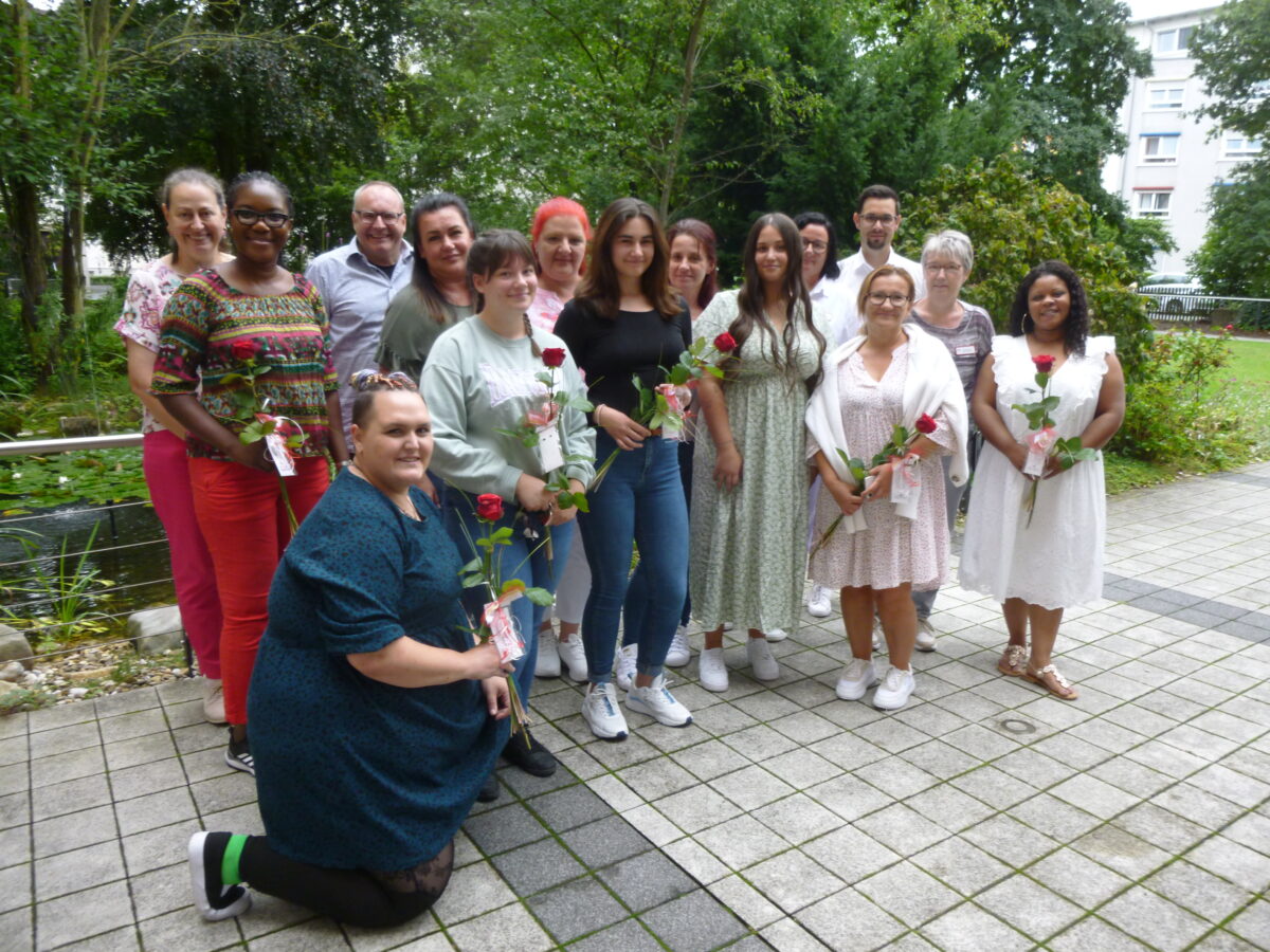 Neue Auszubildende in den AWO-Pflegeheimen