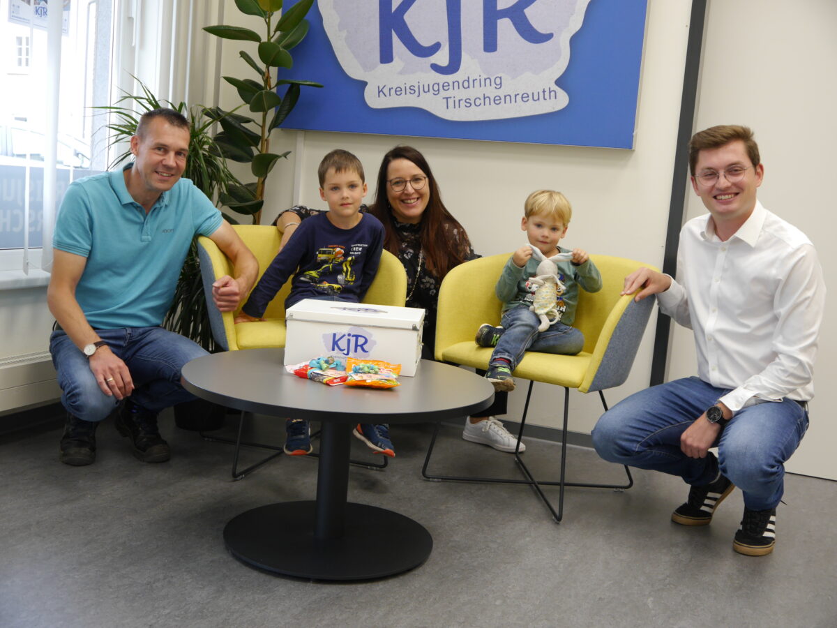 Preisverleihung vom Sommerquiz des Kreisjugendrings Tirschenreuth