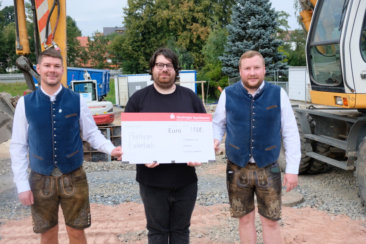 Kirwa-Verein spendet für das neue Pfarrheim