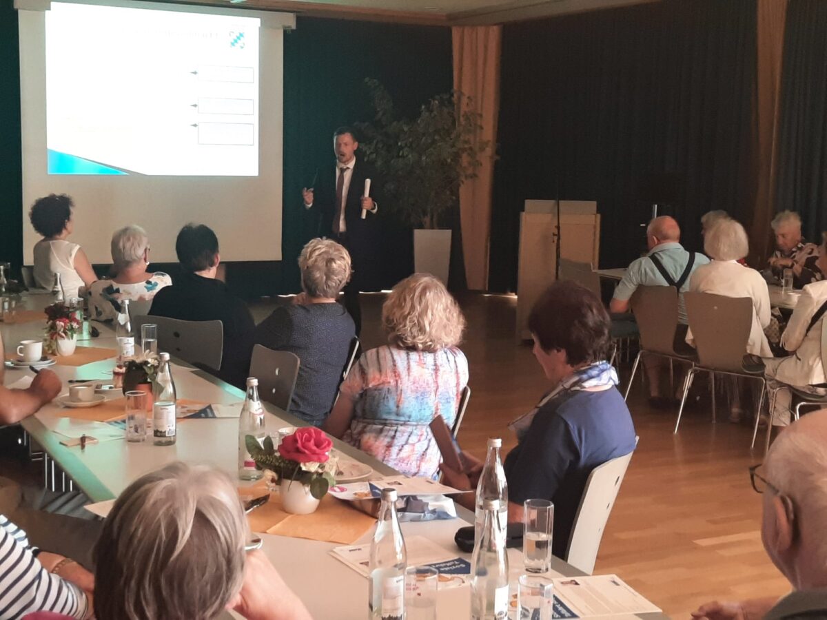 Volles Haus beim VdK Weiden Süd