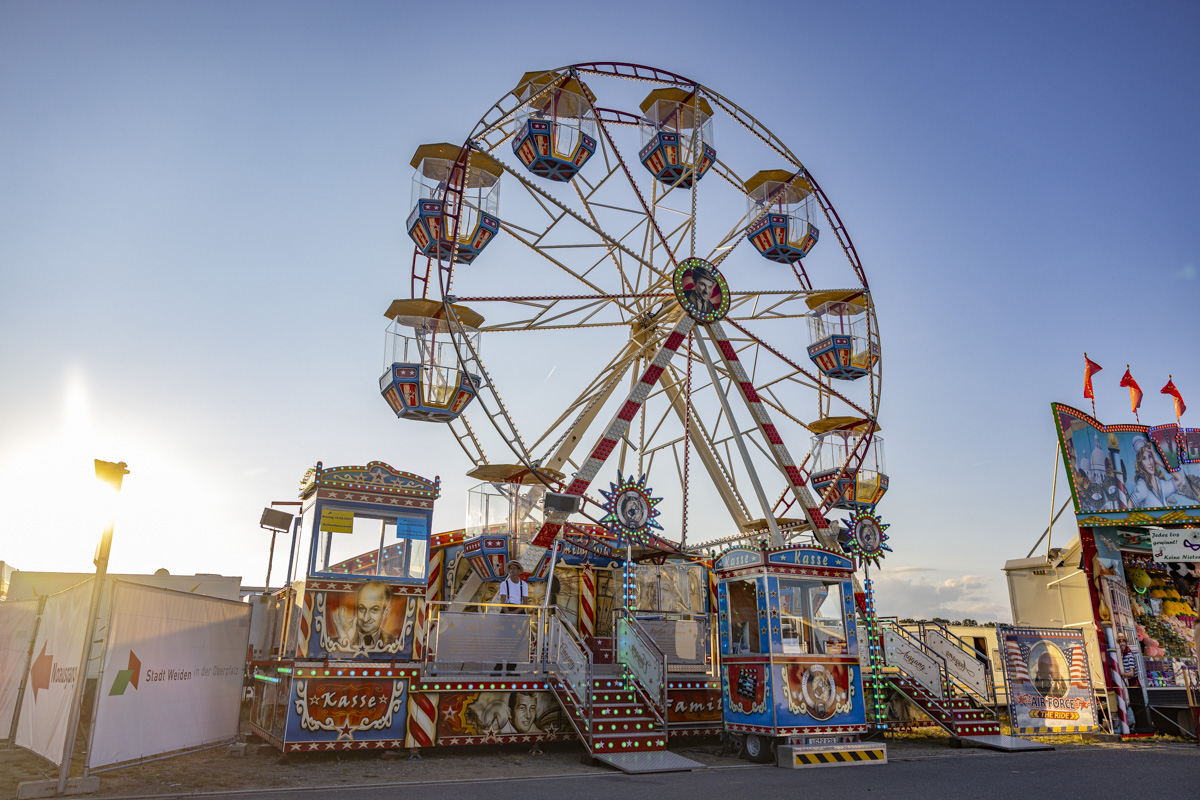 Weidens Volksfest 2024: Feuerwerk, Festzug und Familientag