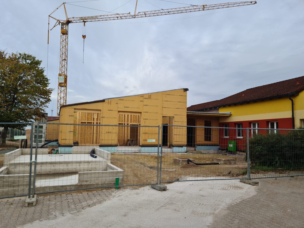 Gemeinderat Schlammersdorf: Kindergartenausbau liegt im Plan
