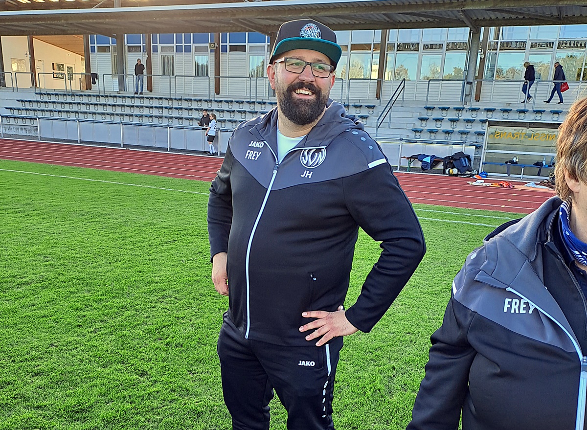 SV Neusorg Damen: Co-Trainer Jo Hasenfürter und sein „Goldenes Händchen“