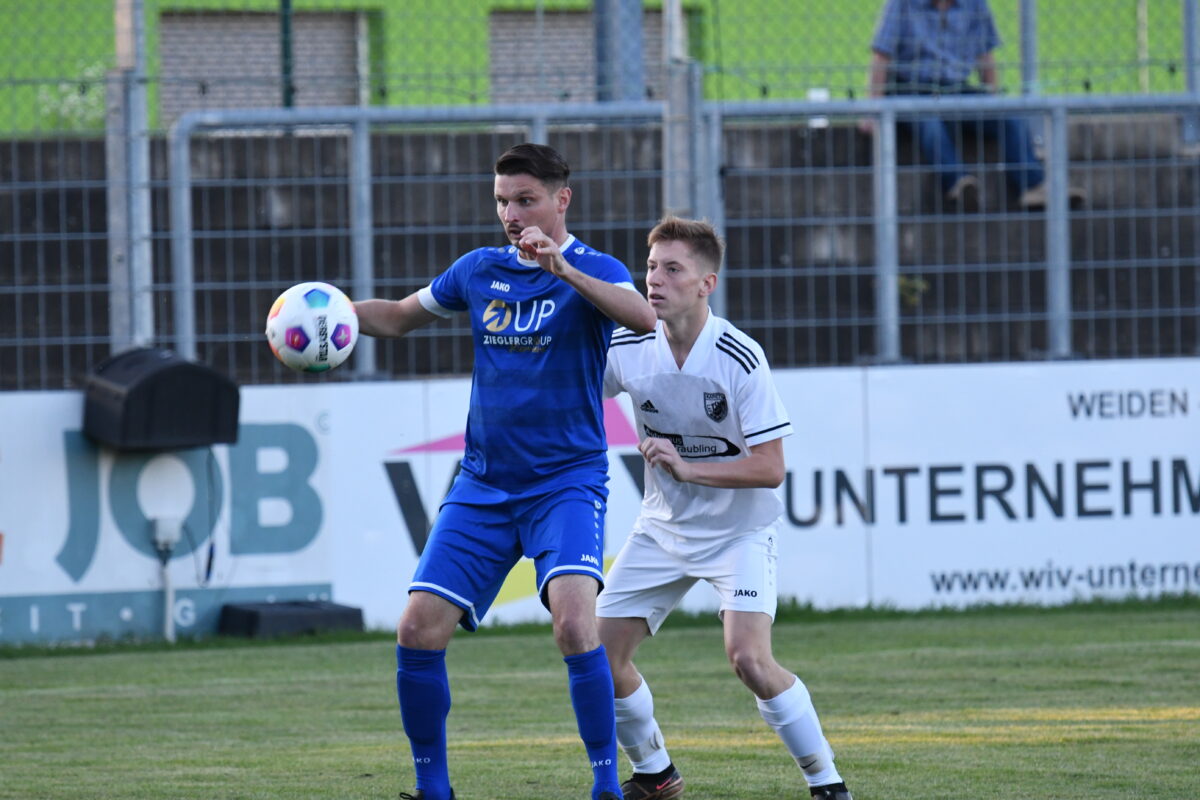 SpVgg SV Weiden feiert trotz Verletztenmisere einen souveränen Sieg