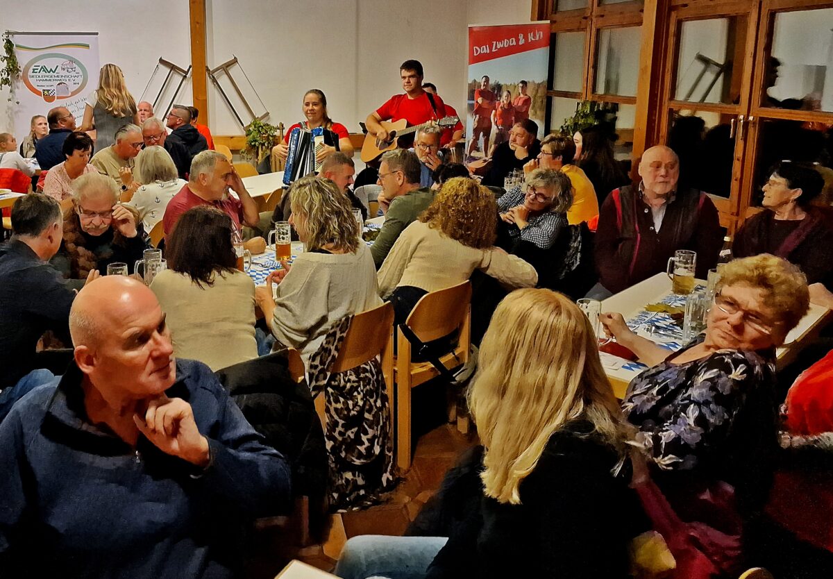 Zoiglfest der Hammerwegsiedler: An Geselligkeit nicht zu überbieten