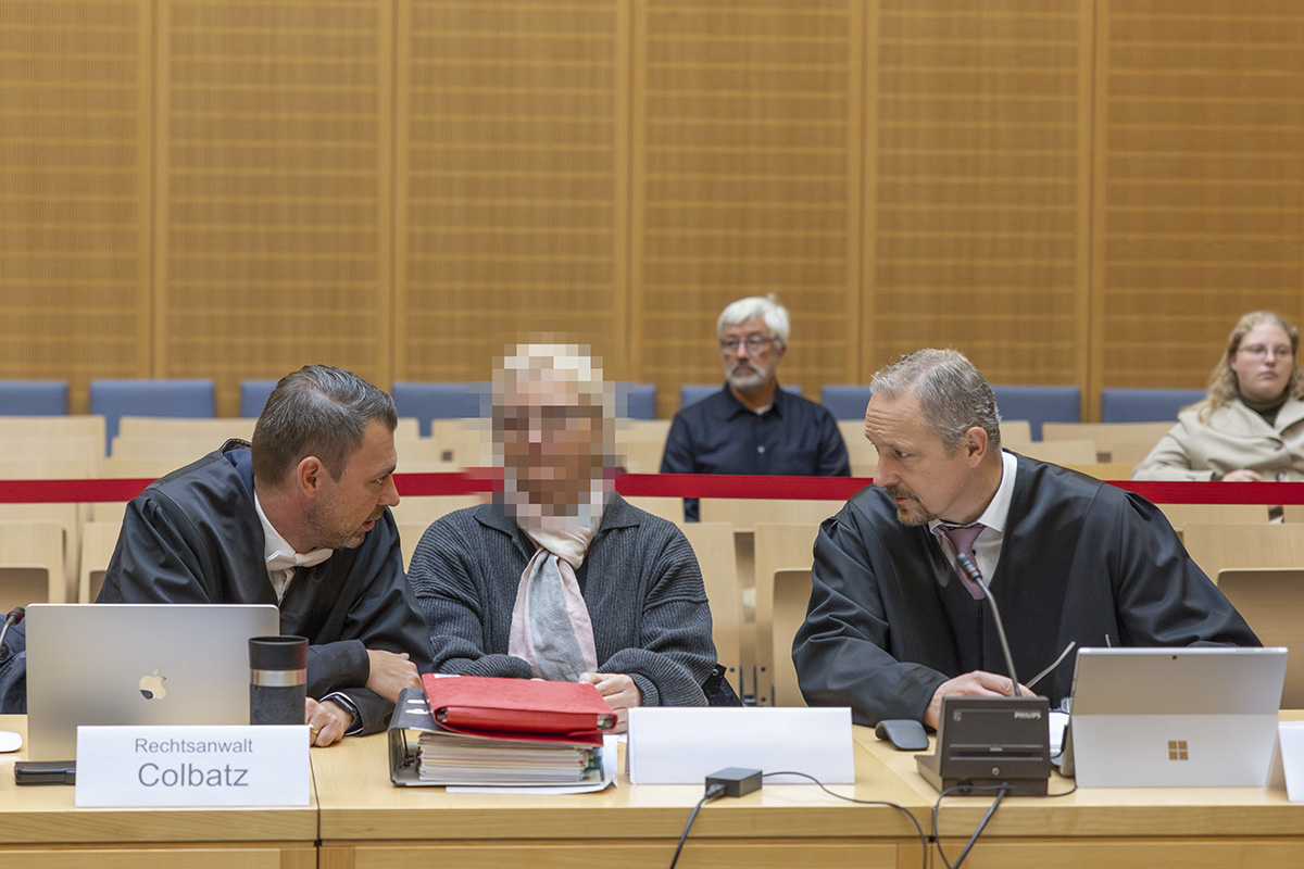 Plädoyers der Anwälte: WSW-Prozess von Drama um Kind überschattet