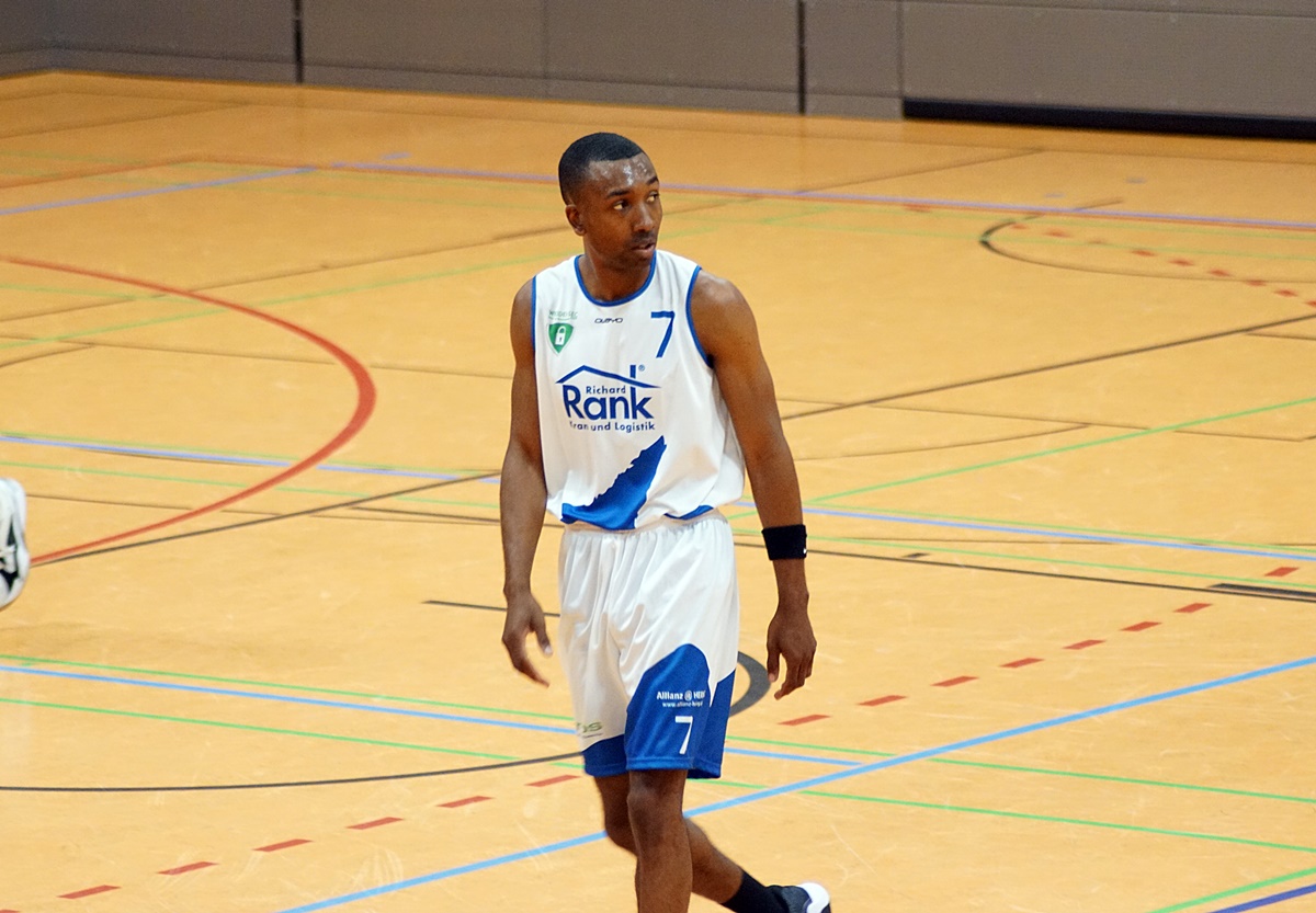 Basketballer des TB Weiden kommen beim Tabellenführer unter die Räder