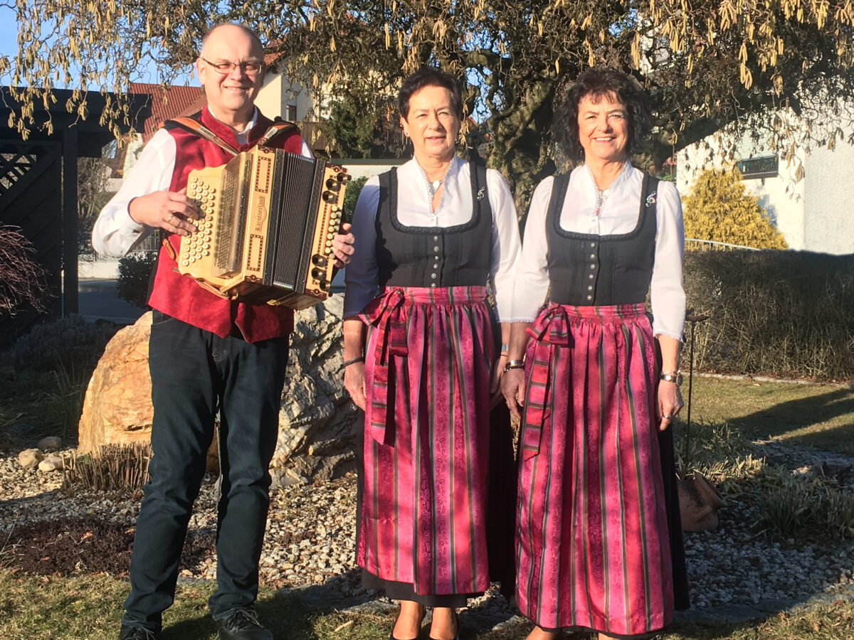 Volksmusik vom Feinsten beim Dotschkirwa-Auftakt