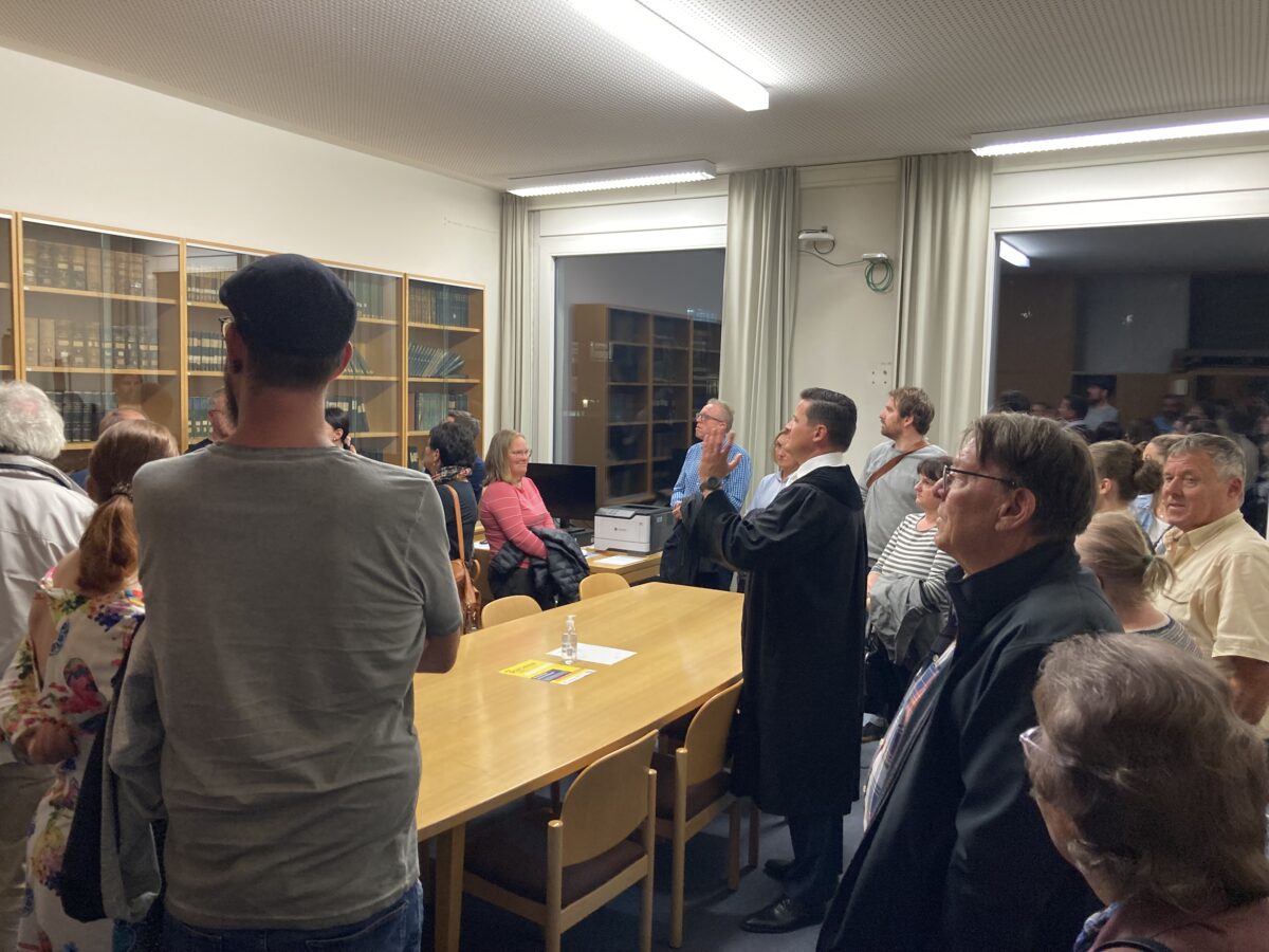 Nachts im Gericht: Rekordbesuch bei „Blickpunkt Justiz“