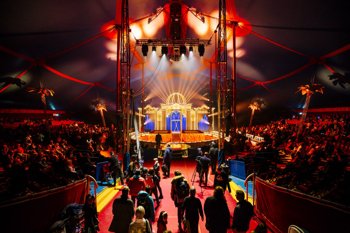 Circus Krone kommt für Gastspiel nach Weiden: 33 Artisten aus 10 Ländern