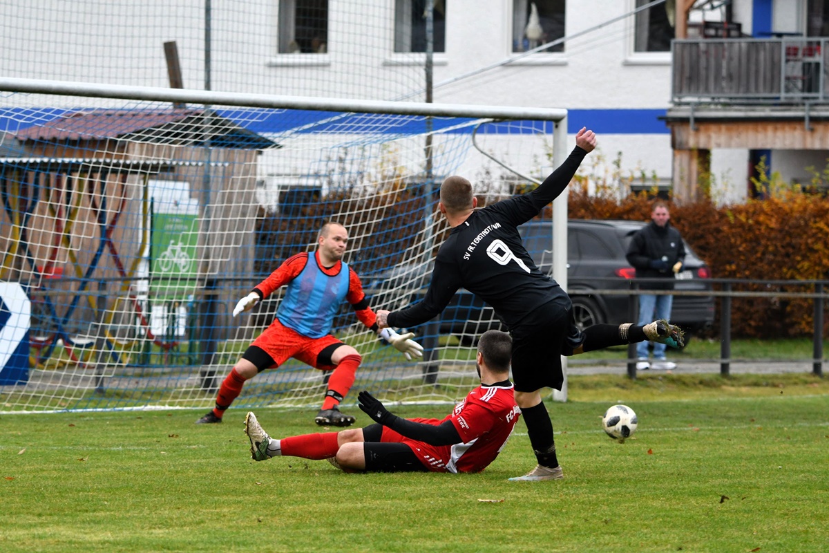 Kreisliga Nord: TSV Reuth liefert dem ASV Haidenaab beim 2:4 einen tapferen Kampf