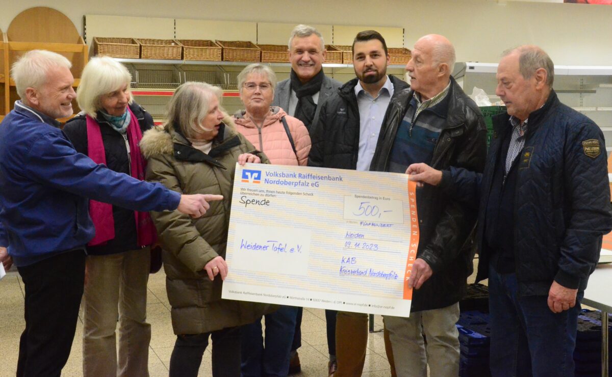 KAB-Nordoberpfalz spendet 500 Euro an die Tafel