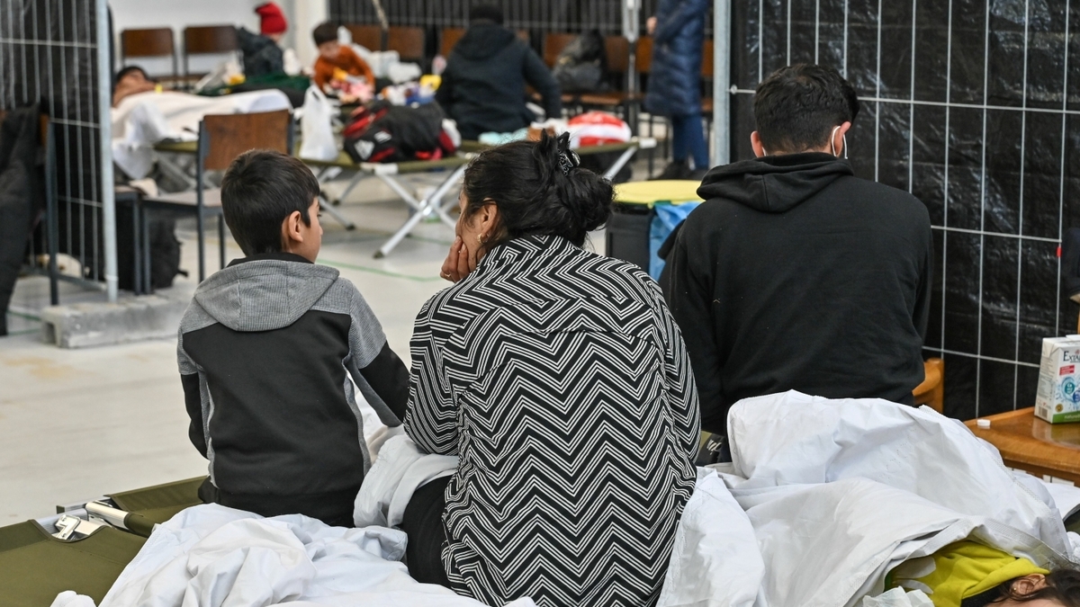 Flüchtlingsunterbringung: MdL Laura Weber wirft Landrat Meier Tatsachenverkehrung vor