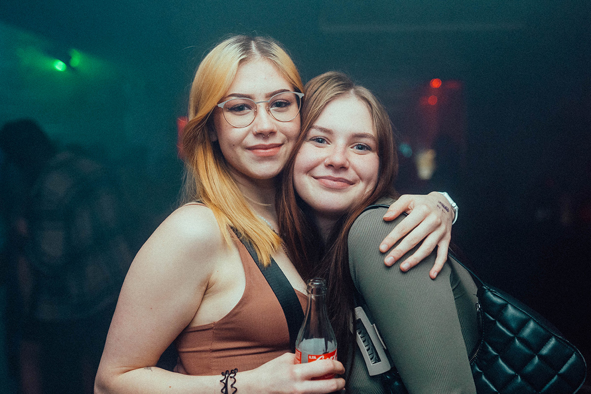 Bildergalerie: Eine heiße Partynacht im Hashtag Weiden