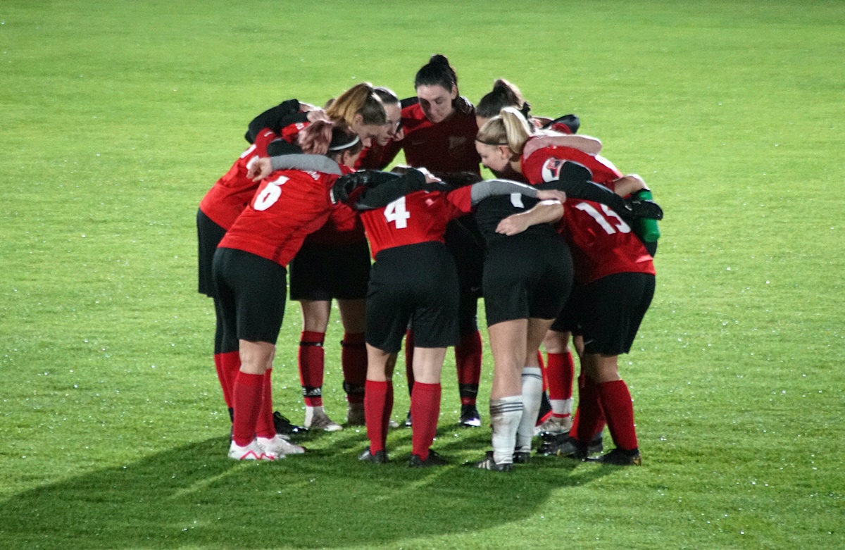 Bezirksliga: Spiel der Damenmannschaft des SC Luhe-Wildenau steht auf der Kippe