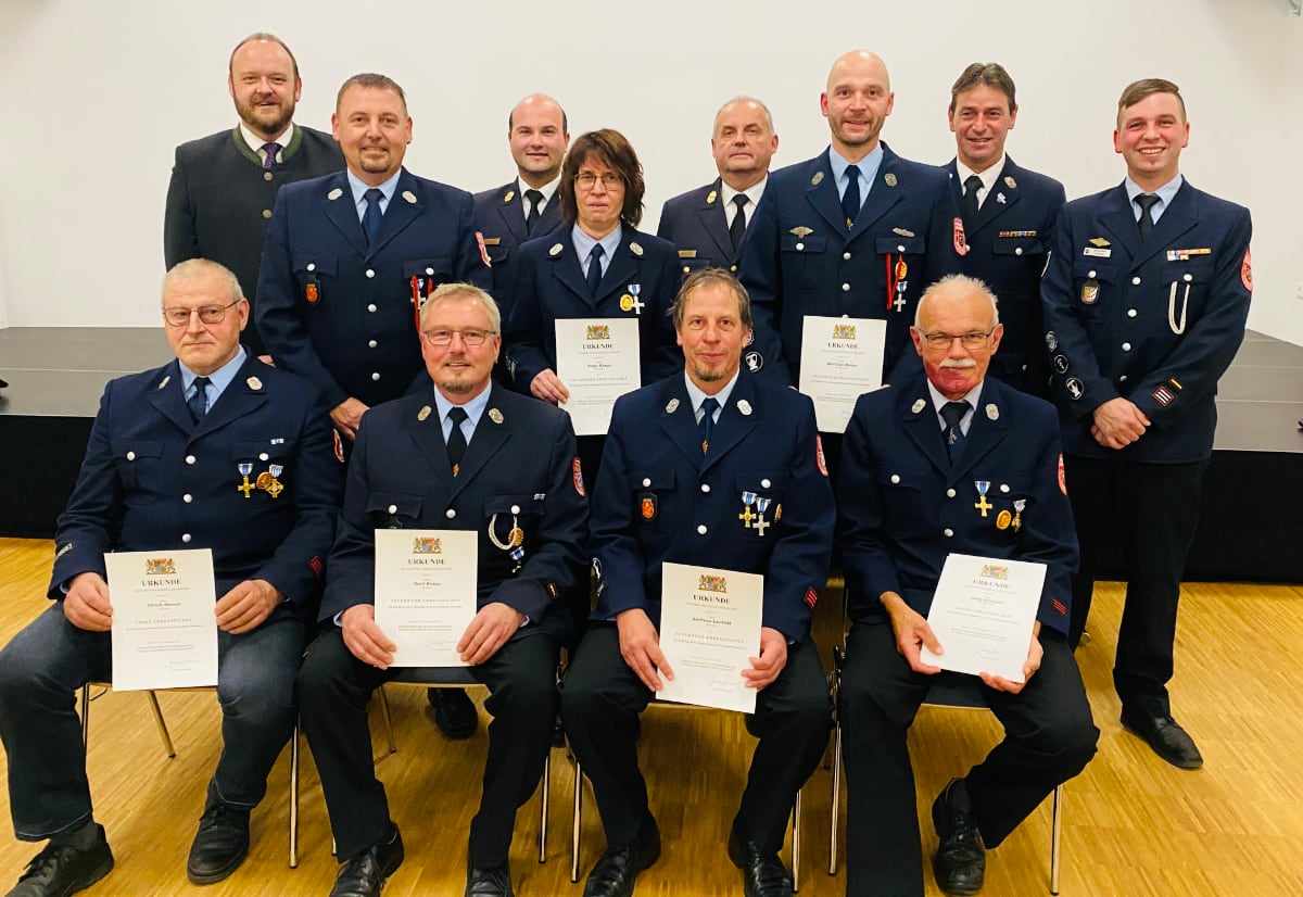 50 Jahre aktiver Feuerwehrdienst: Premiere für Landrat und Kreisbrandrat