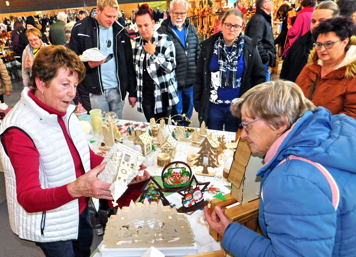 Rekordbesucherzahl beim Weihnachtsmarkt in Speichersdorf