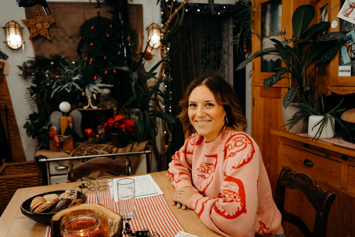 Adventsfranz: “Rampensau” Franzi Glaser präsentiert ihre Adventssendung
