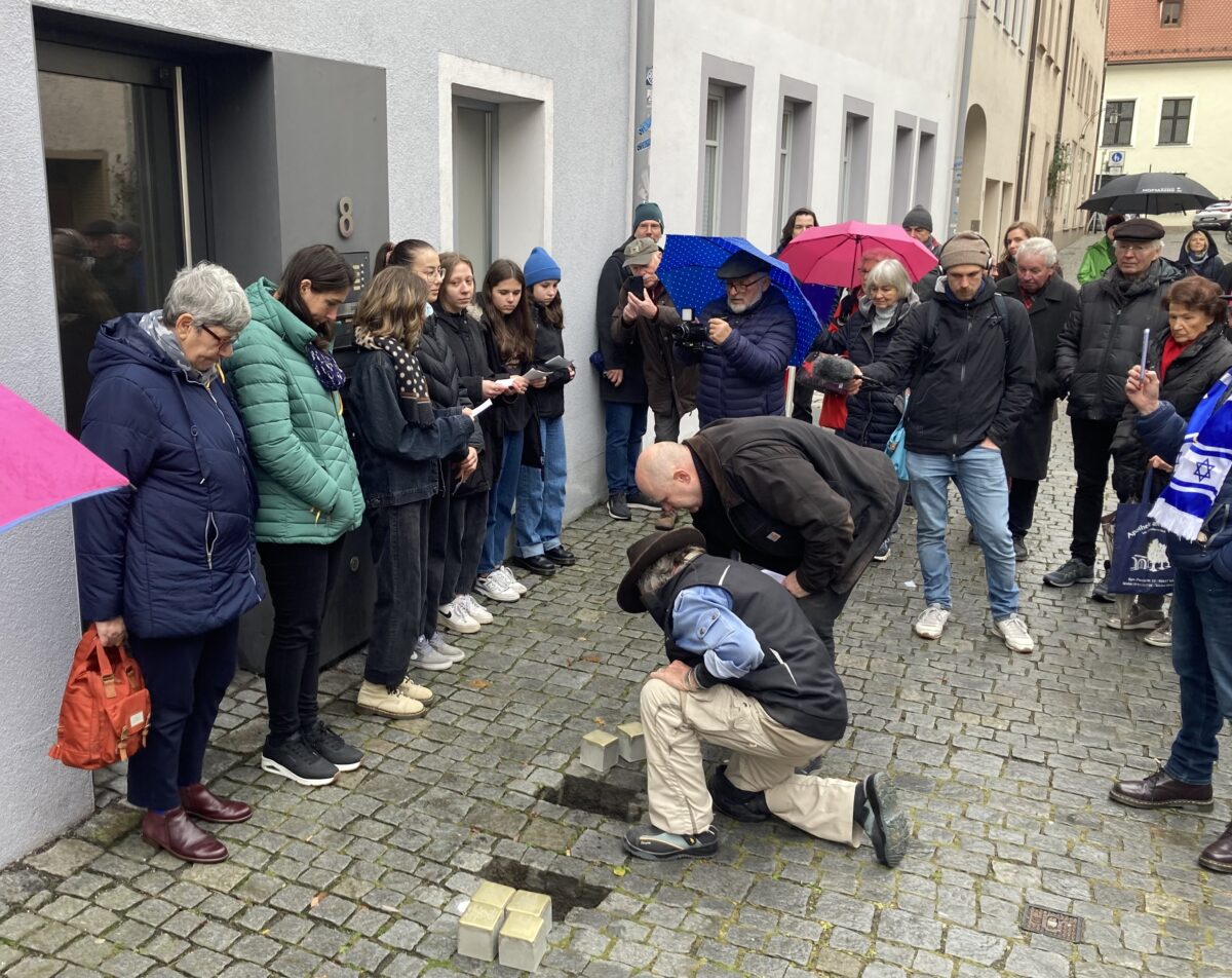 Stolpersteine verlegt: Gerade jetzt ein wichtiges Zeichen