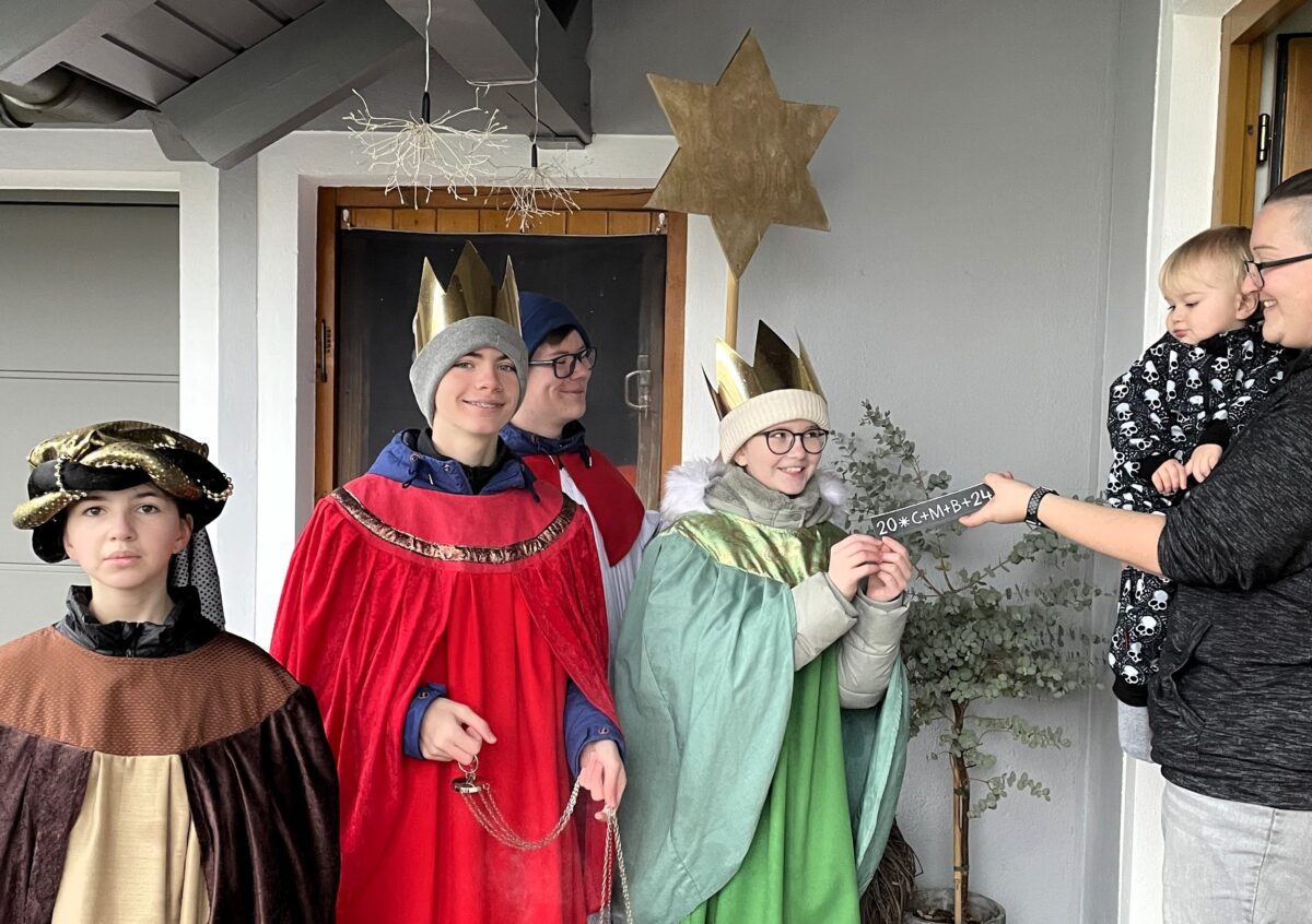 Sternsinger waren in der Pfarrei Etzenricht unterwegs