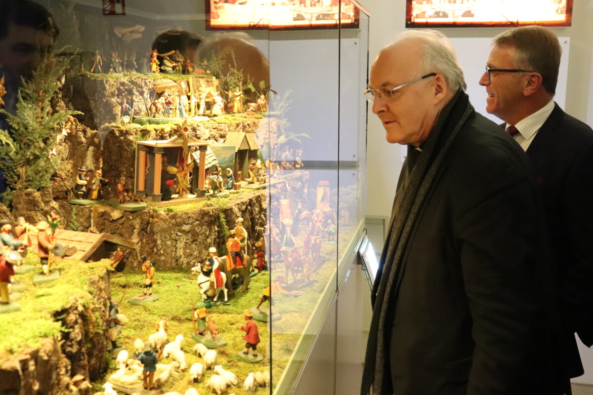 Große Krippenausstellung eröffnet