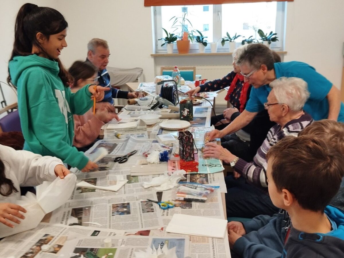 „Jung und Alt – Zusammenhalt“ in Altenstadt/WN
