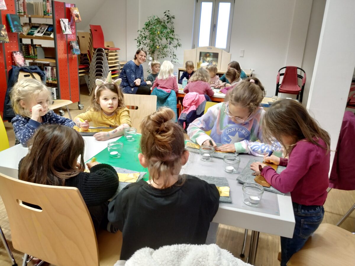 Die vier Lichter des Hirten Simon