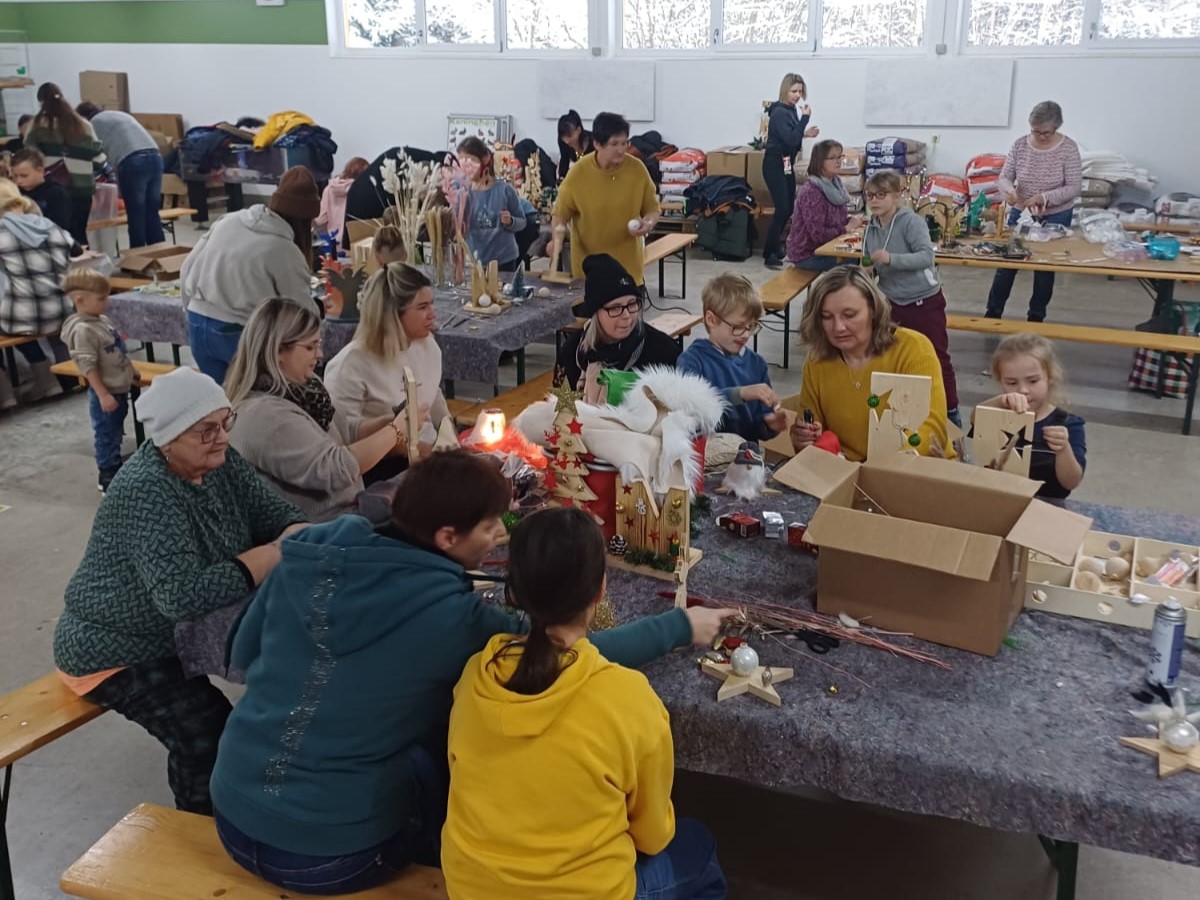 Advents-Basteln beim Kleintierzuchtverein Eschenbach