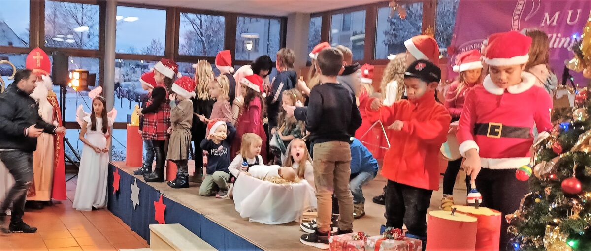 „Klingende Töne“ erzählen die Weihnachtsgeschichte in Wort und Ton