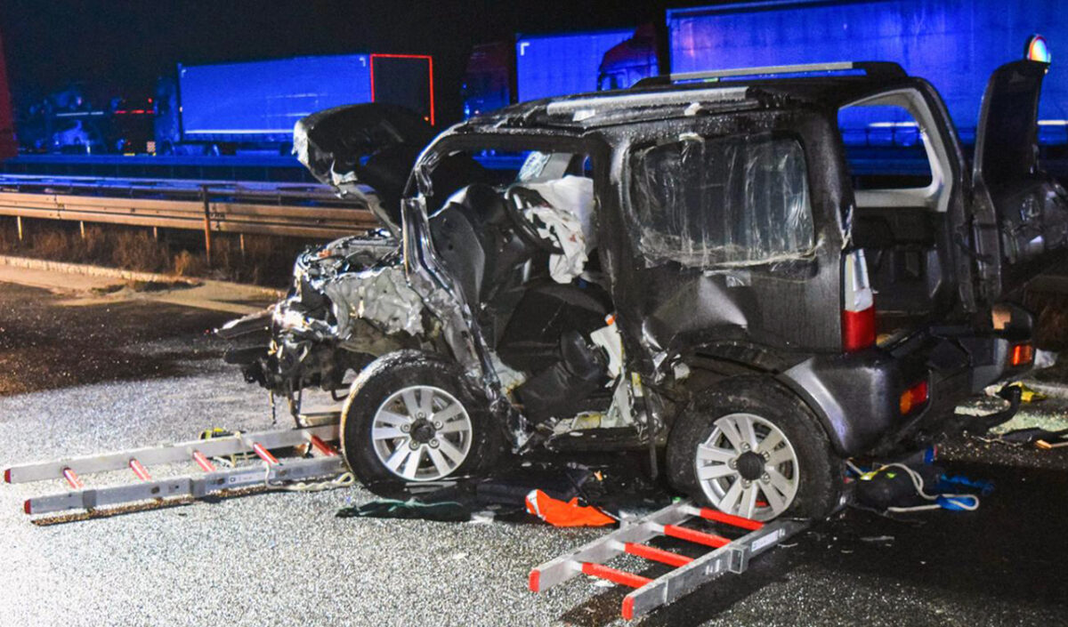 85-jähriger Geisterfahrer stirbt nach Kollision auf der A6 bei Wernberg