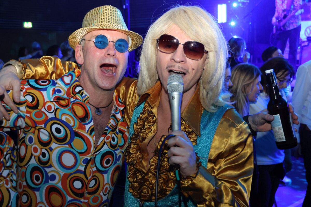 Golden Glitter Band: Publikum wird restlos begeistert