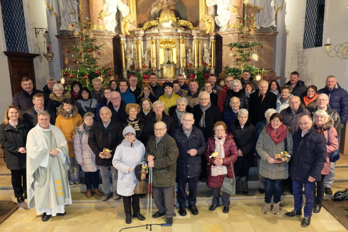 Festliche Dankmesse für 40 Ehejubilare in Speinshart
