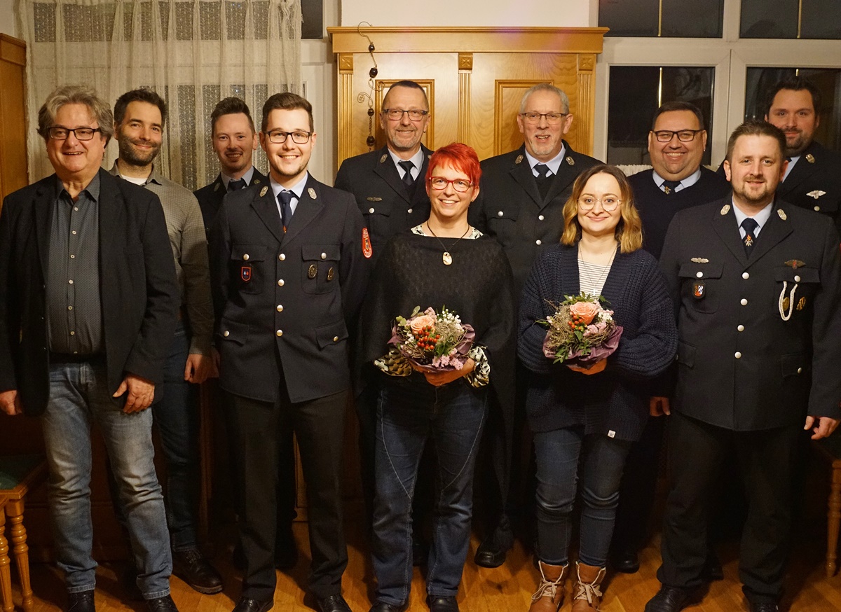Feuerwehr Pressath: Ehrungen und Satzungsänderung