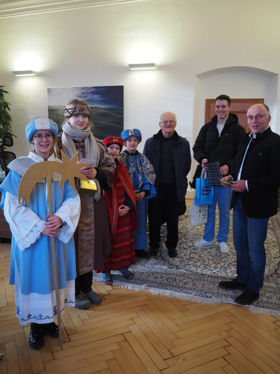Die Sternsinger im Landratsamt