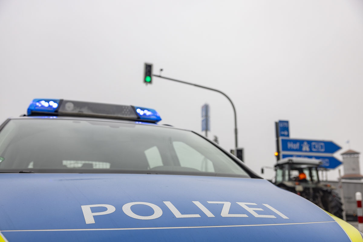 Kanaldeckel in Rothenstadt ausgehoben – Polizei sucht Zeugen
