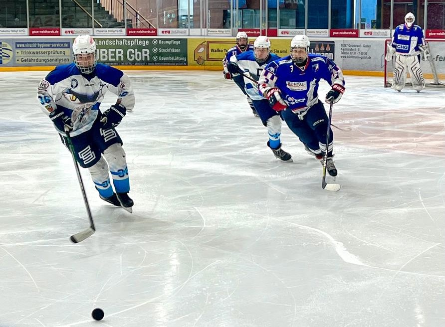 Die „Großen“ der Young Blue Devils spielen ganz groß auf