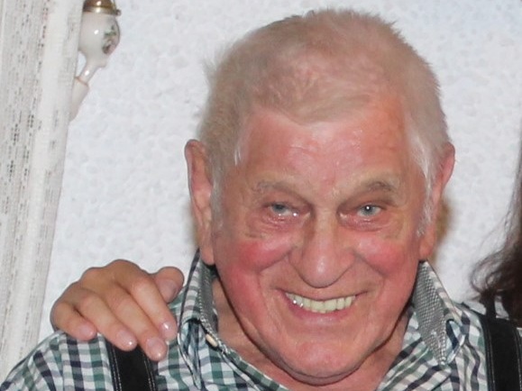 Trauer um Reinhold Vogl: Beliebter Steinmetz und Ehrenbürger stirbt mit 86