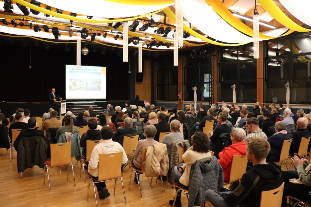 Erfolgreiche Bürgerversammlung und zukunftsträchtige Projekte in Tirschenreuth