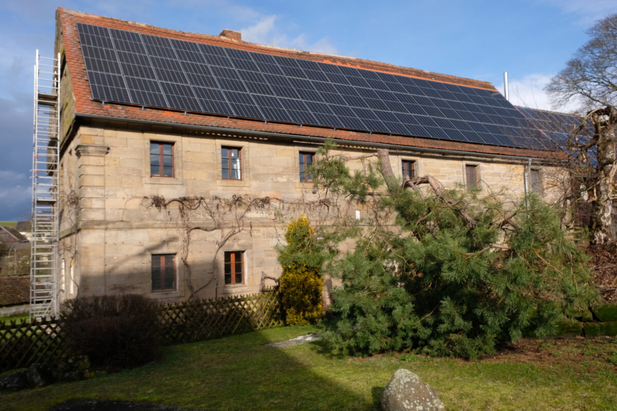 Ehemaliges Bauernhaus: Im Spannungsfeld zwischen Denkmal- und Klimaschutz