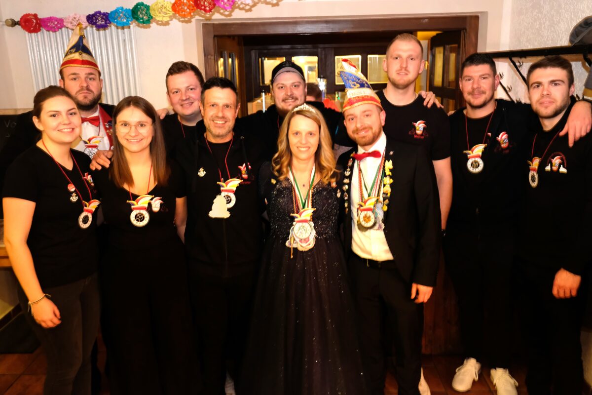 Rosenmontagsball läutete Kehraus der närrischen Tage ein