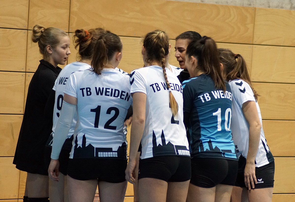 Endspurt: Weidener TB-Volleyballdamen kämpfen in Hahnbach um wichtige Punkte