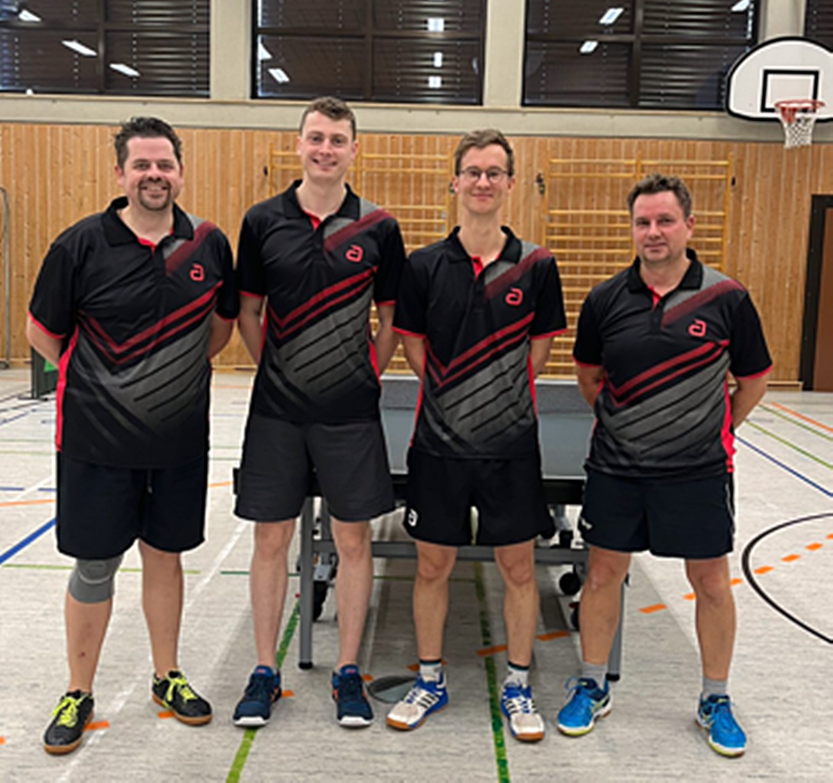 Tischtennis-Bezirkspokal: Souveräner Erfolg für die Herren des SC Eschenbach