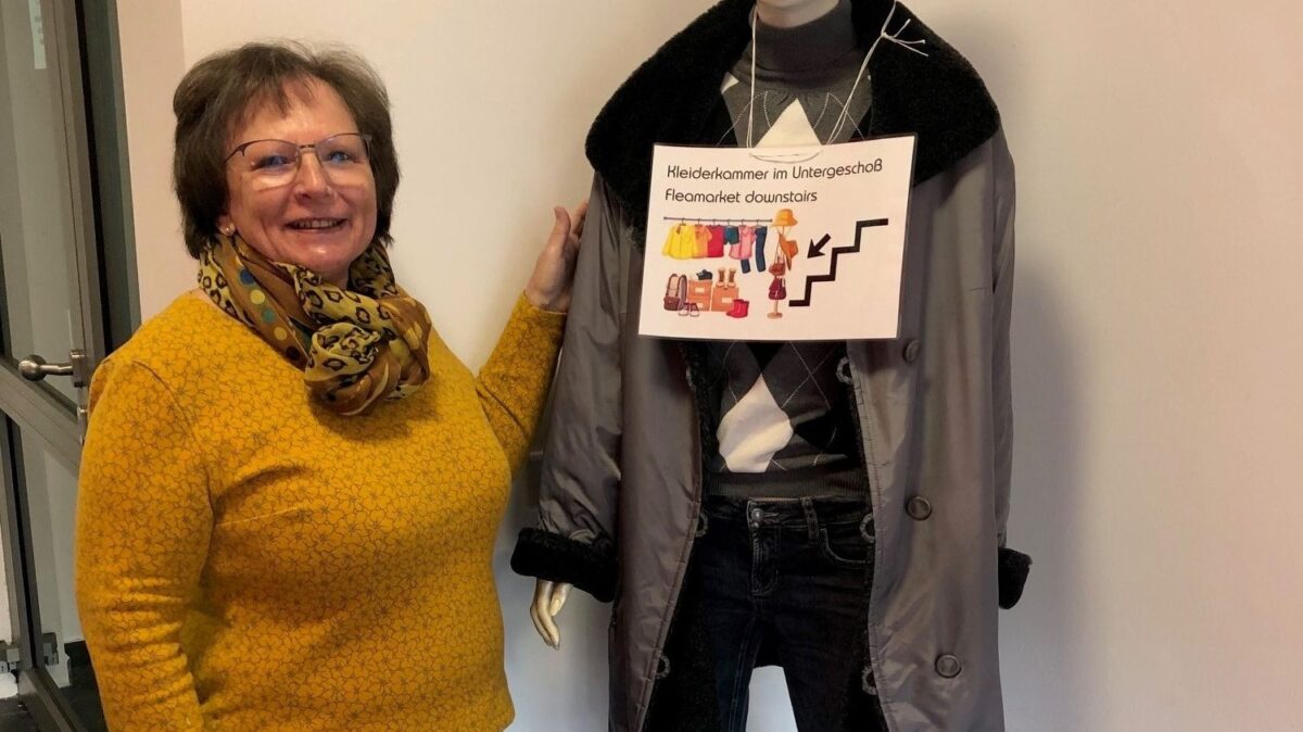 Winterschlussverkauf in der Kleiderkammer der Caritas in Weiden