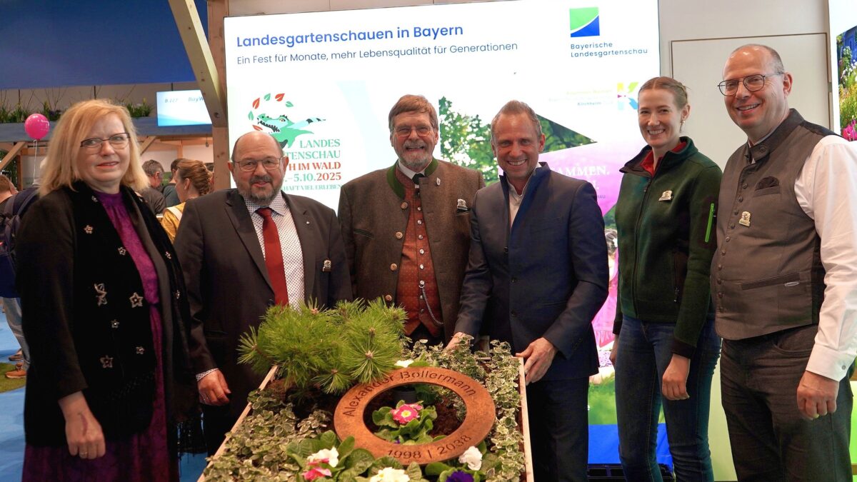 Umweltminister Glauber wirft Blick hinter den Bauzaun der Landesgartenschau