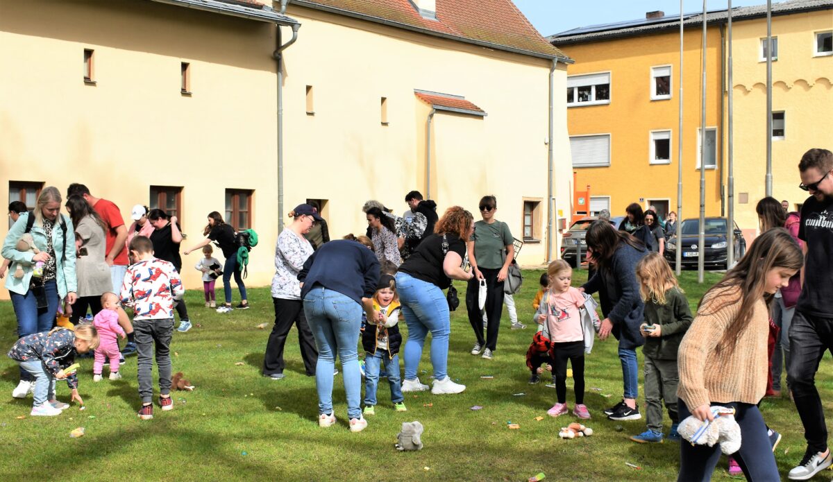 „Jagd“ auf Kuscheltiere im Stadtpark