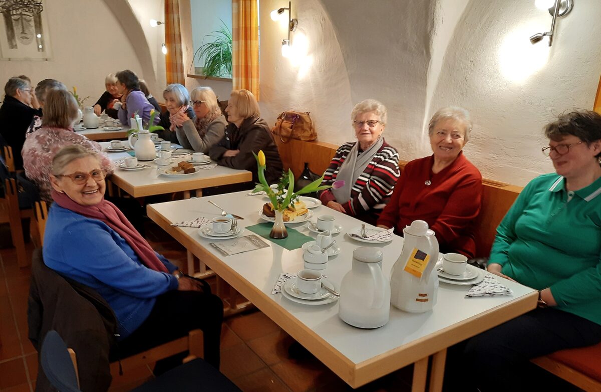 Frauen feiern Weltgebetstag in Neunkirchen