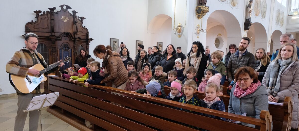 Den Familiensonntag in der Flosser Pfarrei groß gefeiert