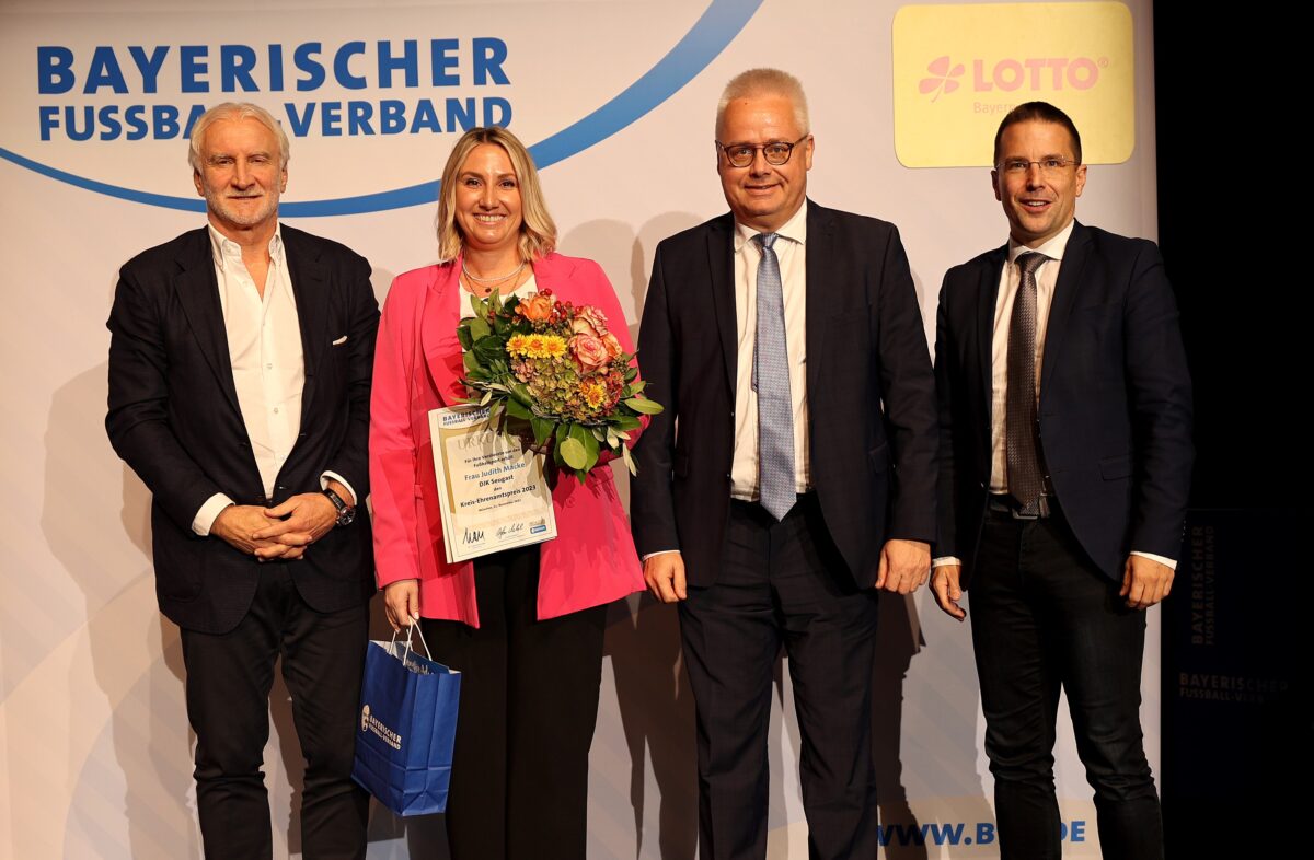 Jetzt bewerben für den „DFB-Ehrenamtspreis 2024“