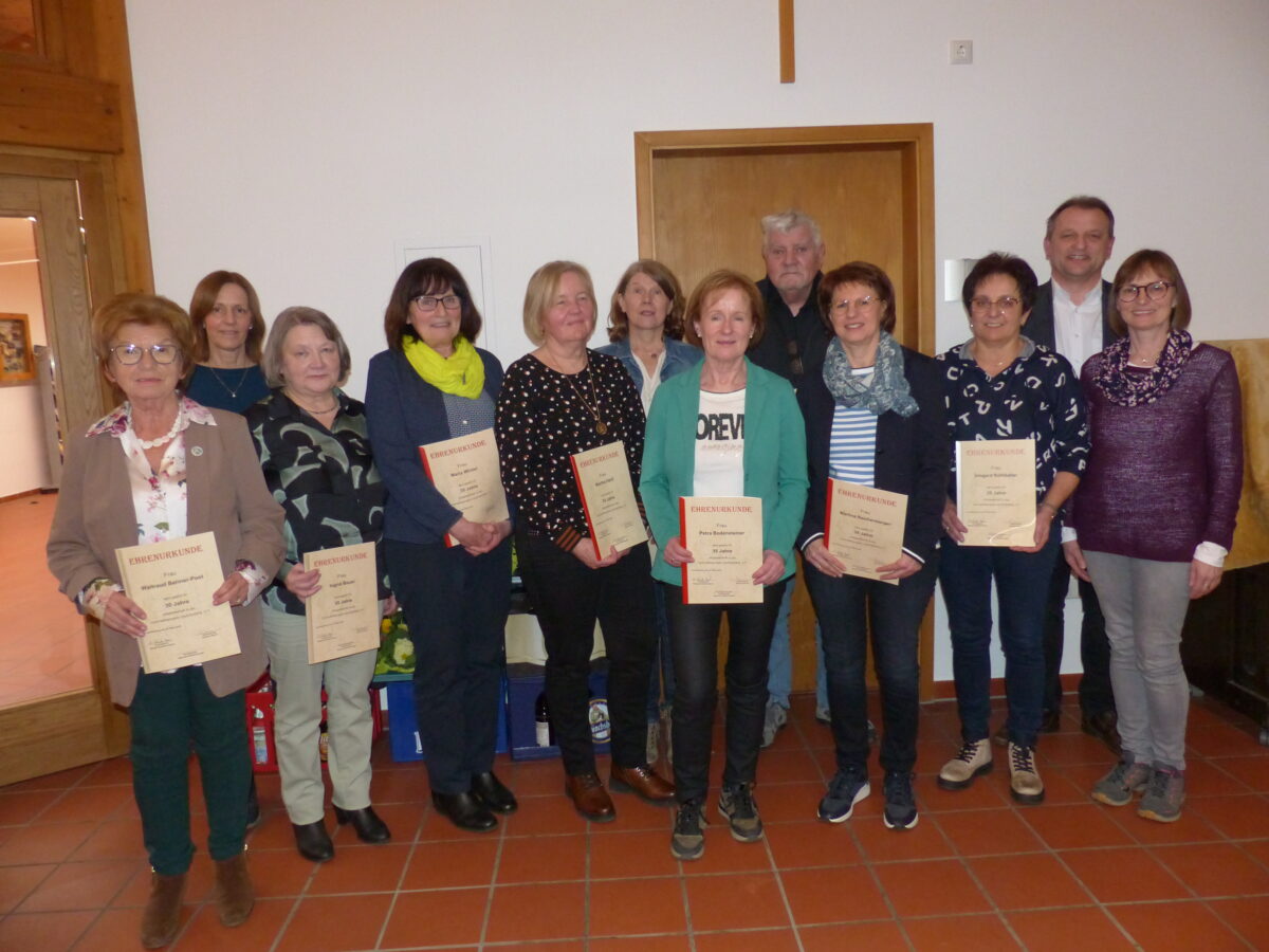 Ehrungen für Gründer der Gymnastikgruppe Leuchtenberg