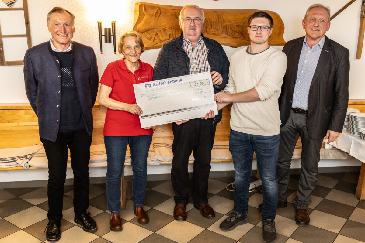 Ein ganzes Dorf hilft zusammen: Röthenbacher Dorfweihnacht hilft schwerkranken Kindern